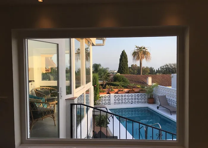Casa Luna Elviria *