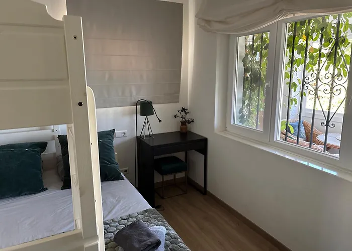 Casa Luna Elviria Марбелья