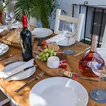 Casa Luna Elviria Marbella