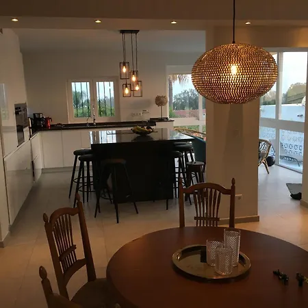 Holiday home Family Friendly Elviria Casa Luna