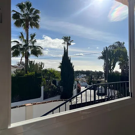 Holiday home Family Friendly Elviria Casa Luna