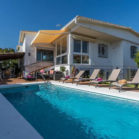 Family Friendly Elviria Casa Luna
