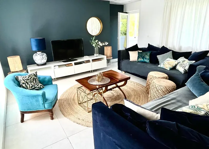 Casa Luna Elviria * Marbella