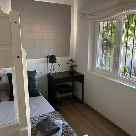 Casa Luna Elviria Марбелья